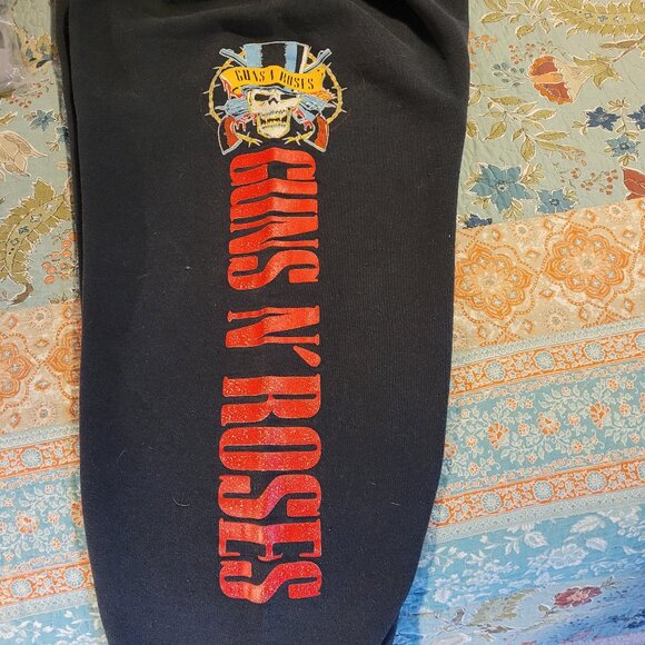 Guns N Roses Sweatpants - Picture 2 of 6